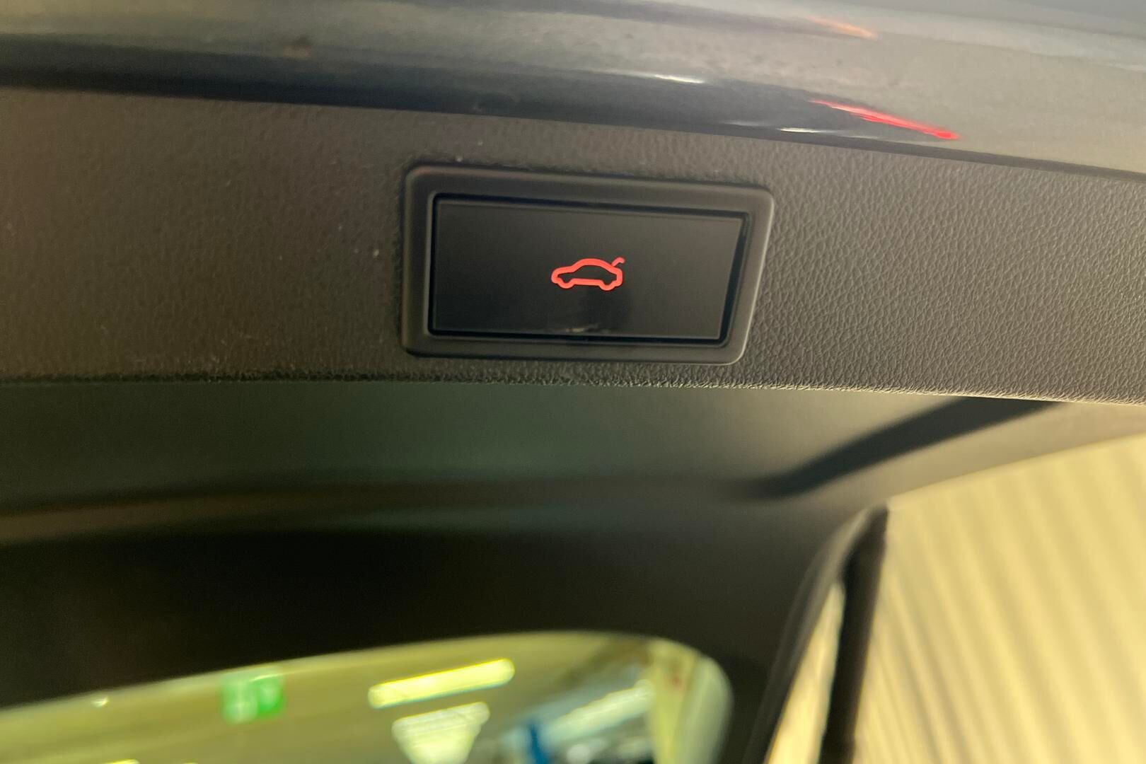 Skoda Octavia iso kuva 19