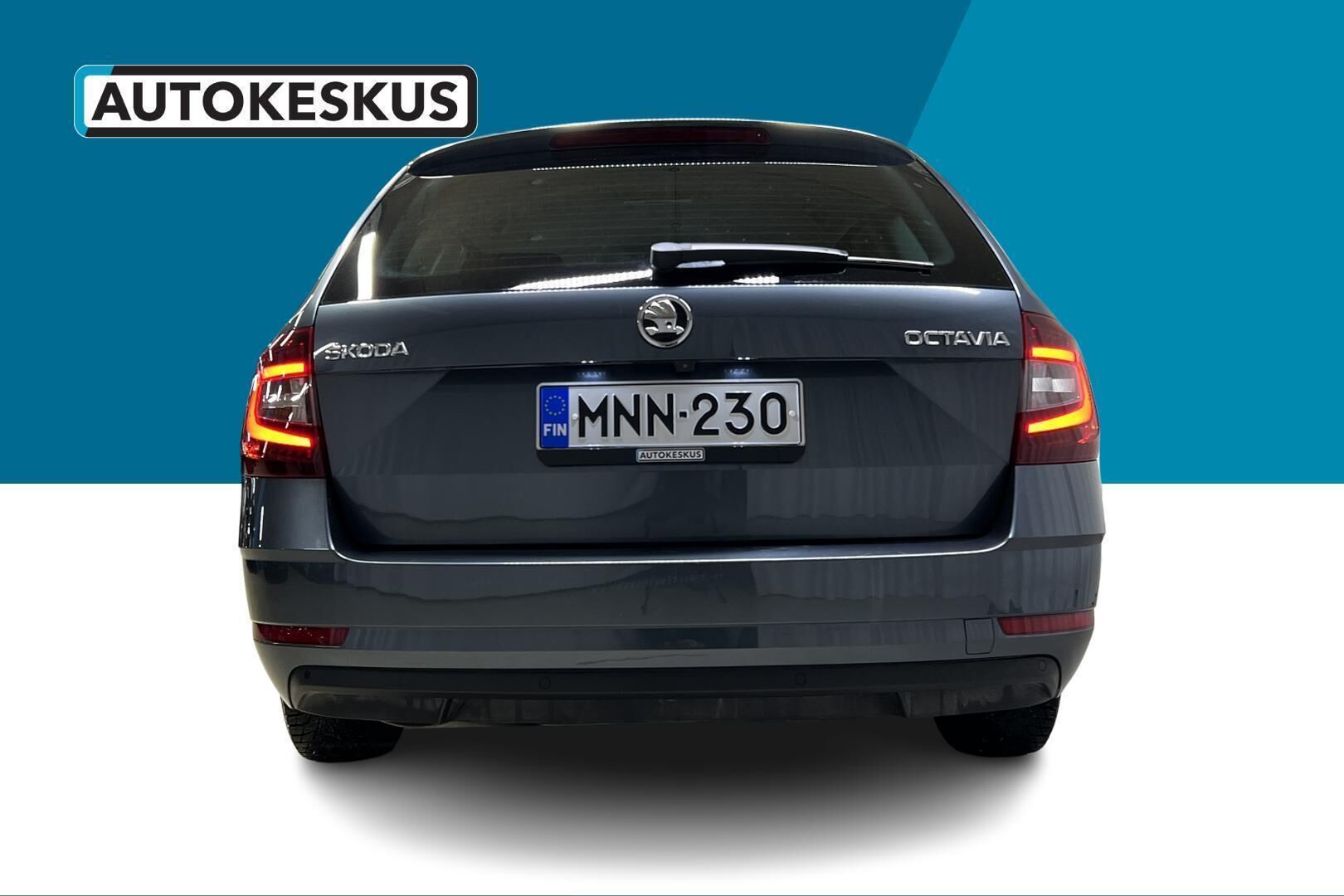 Skoda Octavia iso kuva 6