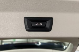 BMW X3 esikatselu 12