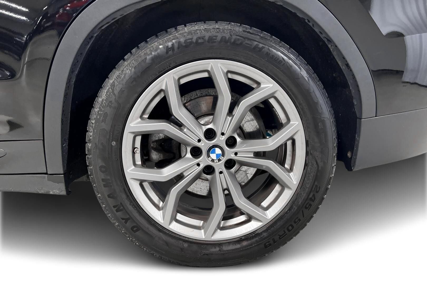 BMW X3 iso kuva 13