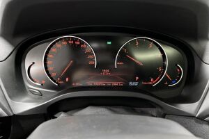 BMW X3 esikatselu 14