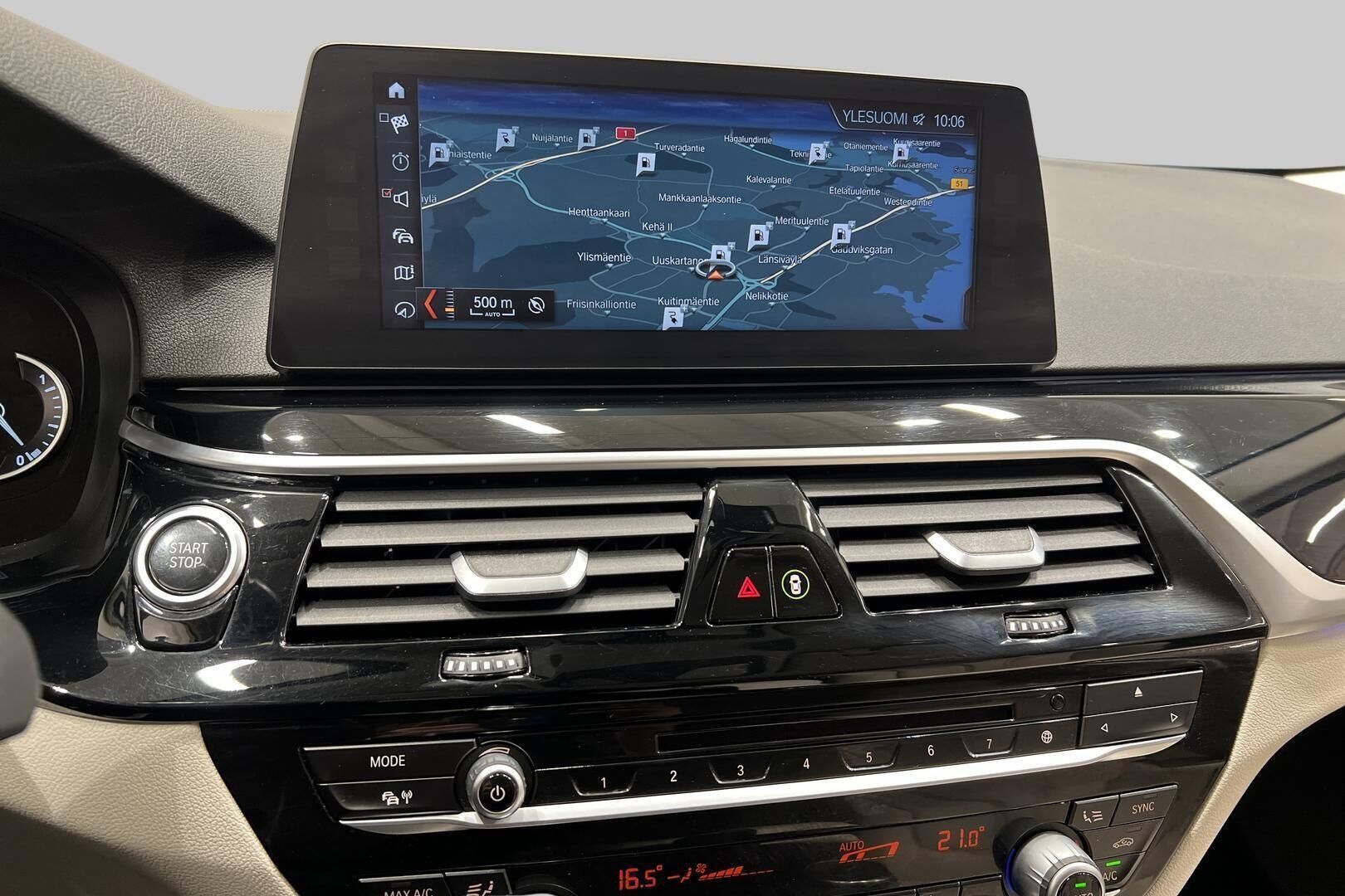 BMW 5-SARJA iso kuva 15