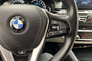 BMW 5-SARJA esikatselu 23