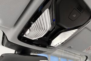 BMW 5-SARJA esikatselu 27