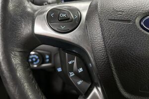 Ford Grand Tourneo Connect esikatselu 11