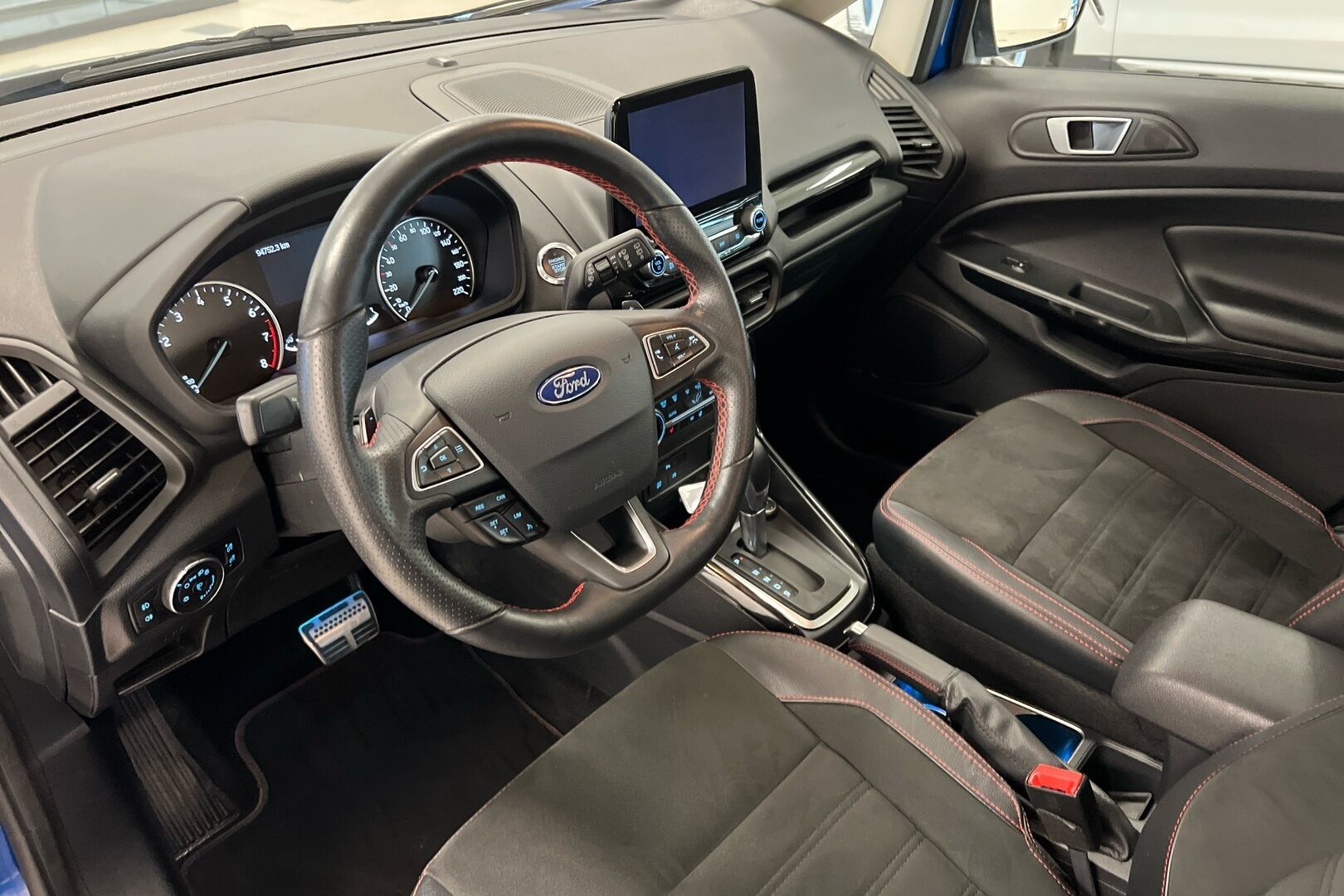 Ford Ecosport iso kuva 7