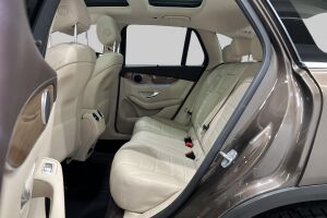 Mercedes-Benz GLC esikatselu 10