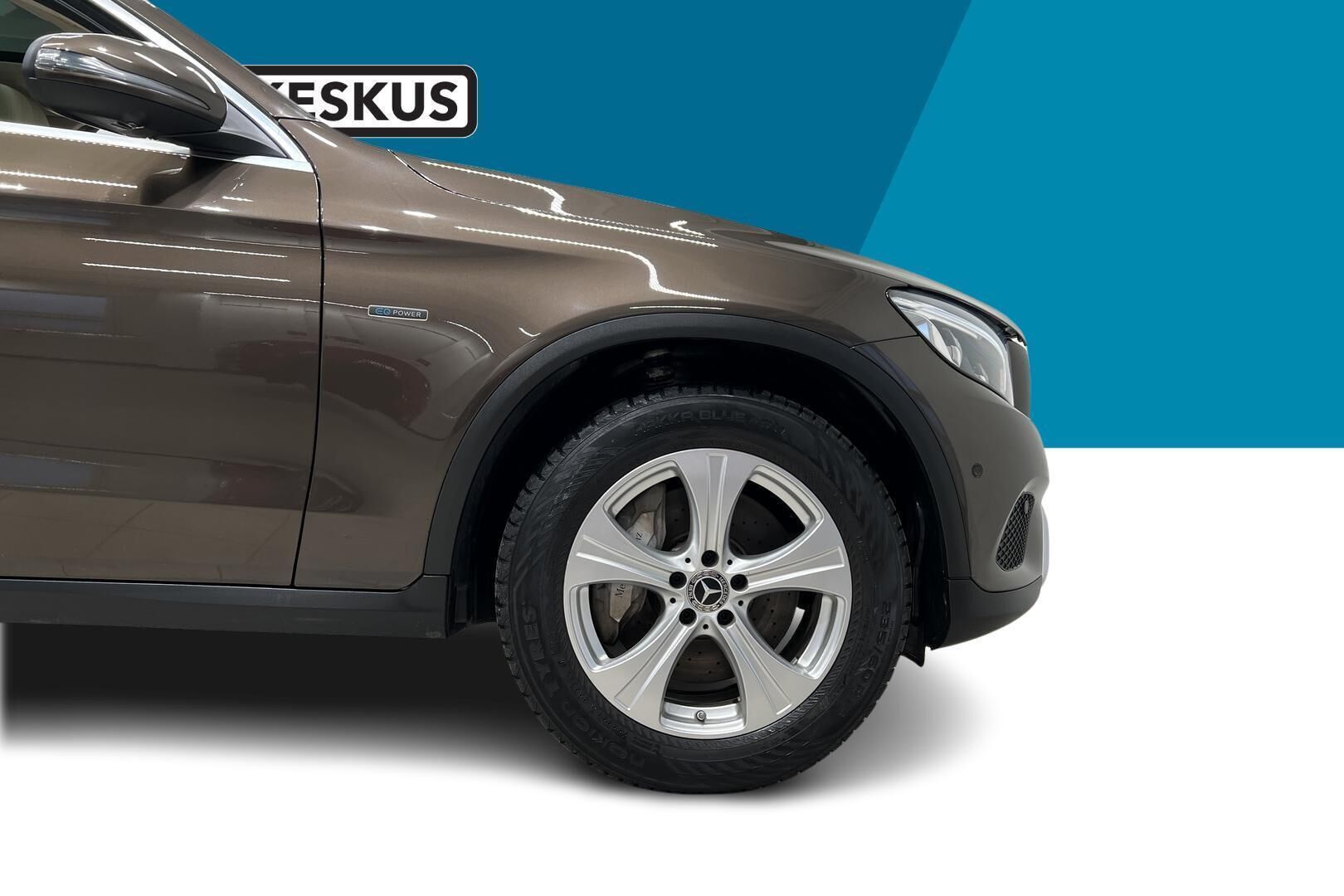 Mercedes-Benz GLC iso kuva 13