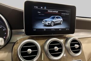 Mercedes-Benz GLC esikatselu 16