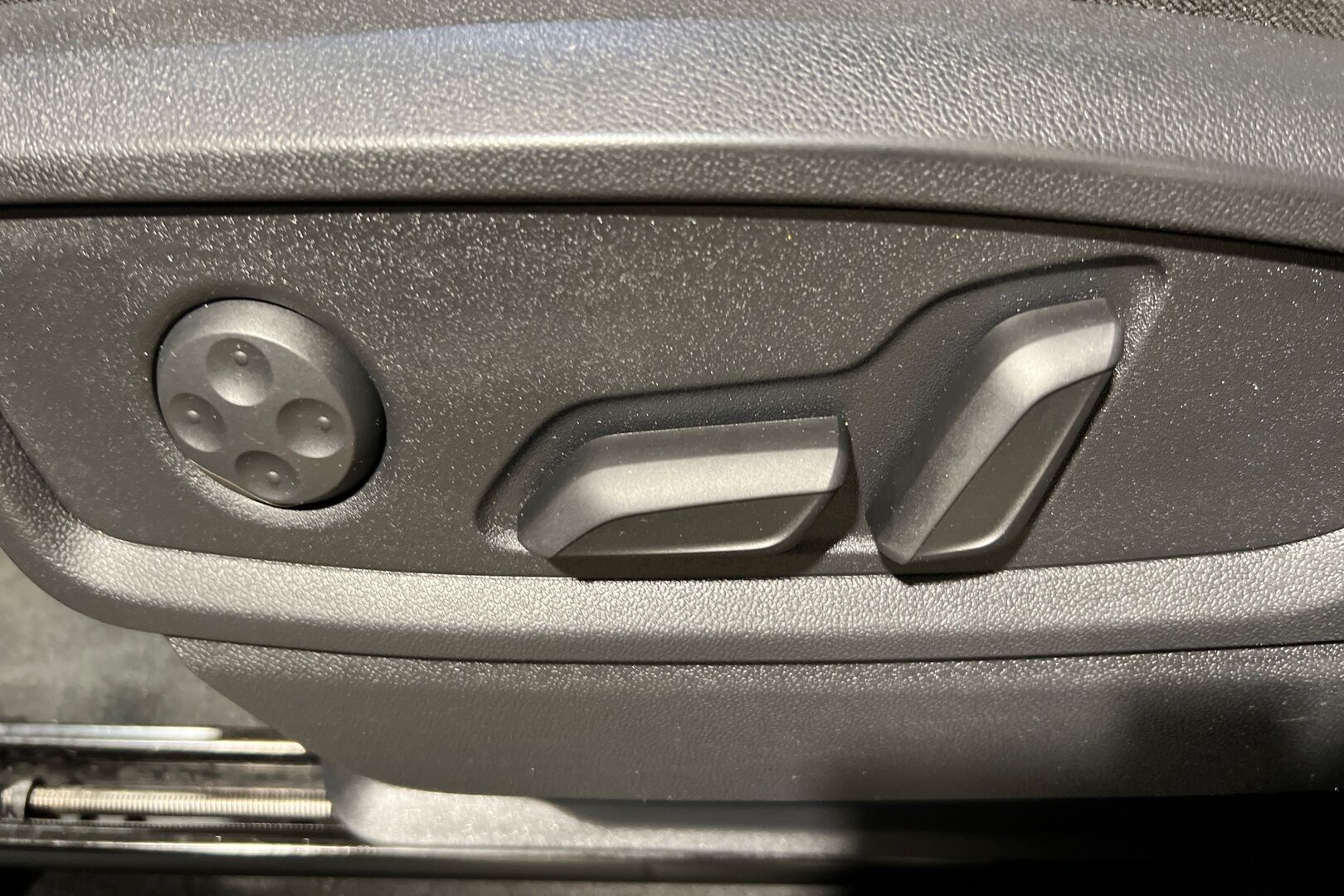Audi Q5 iso kuva 18