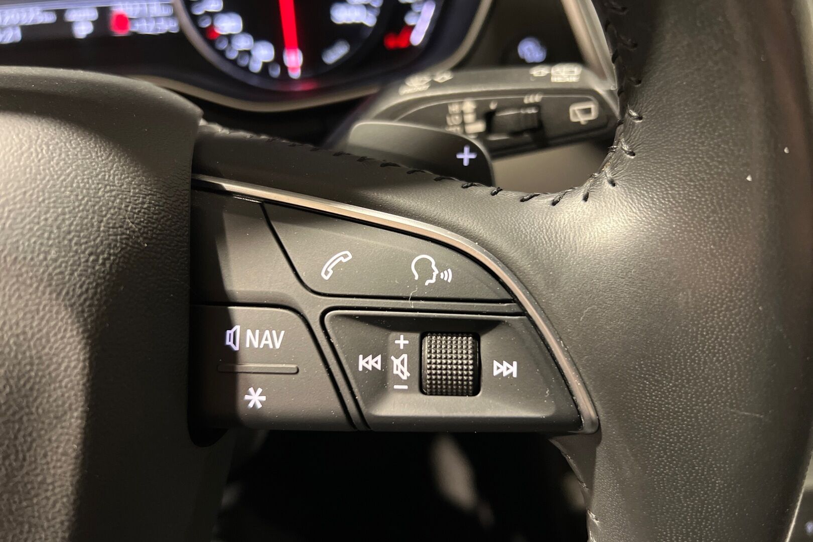 Audi Q5 iso kuva 20