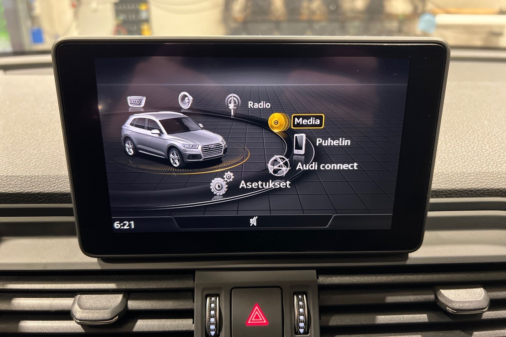 Audi Q5 iso kuva 21