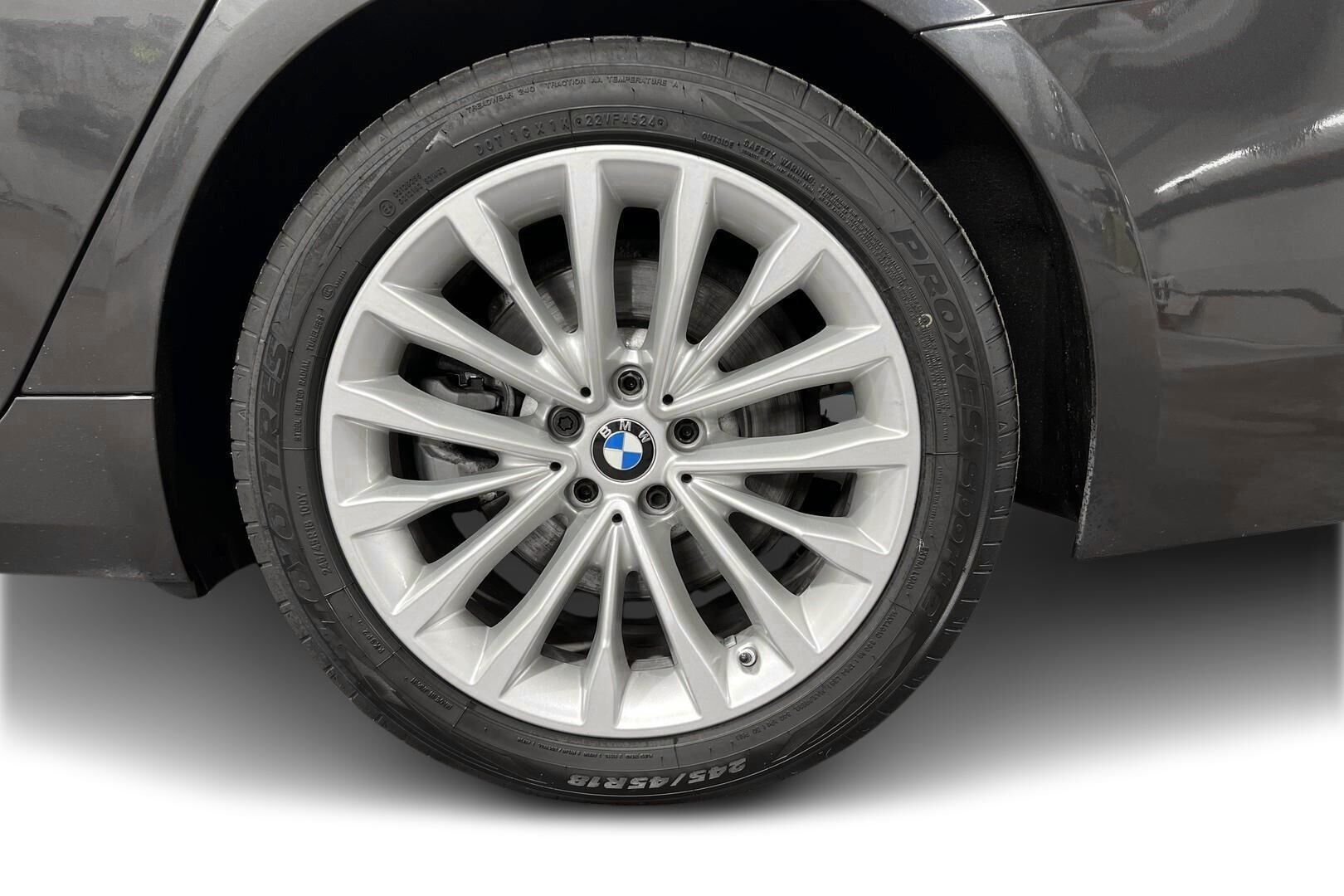 BMW 5-sarja iso kuva 13