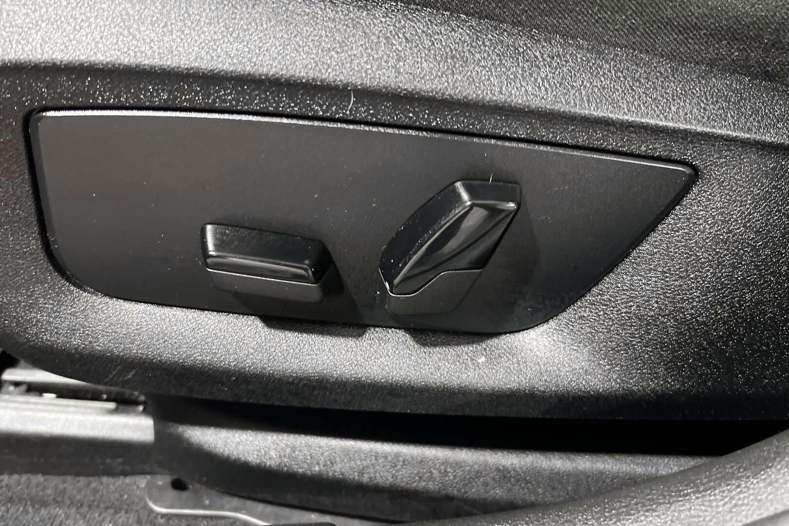 BMW 5-sarja iso kuva 16