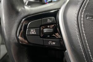 BMW 5-sarja esikatselu 17