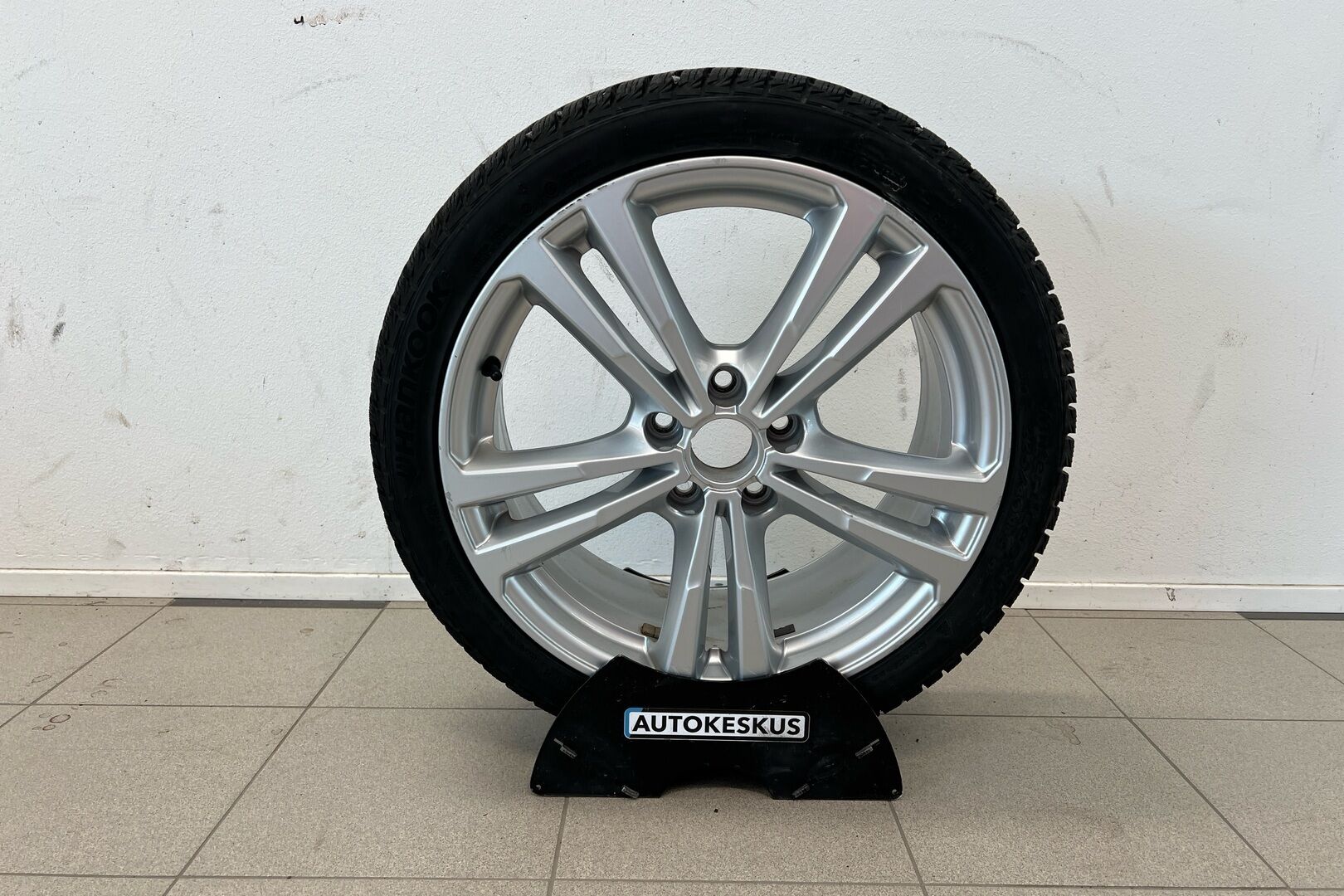 Audi S3 iso kuva 13