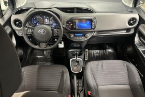 Toyota Yaris esikatselu 11