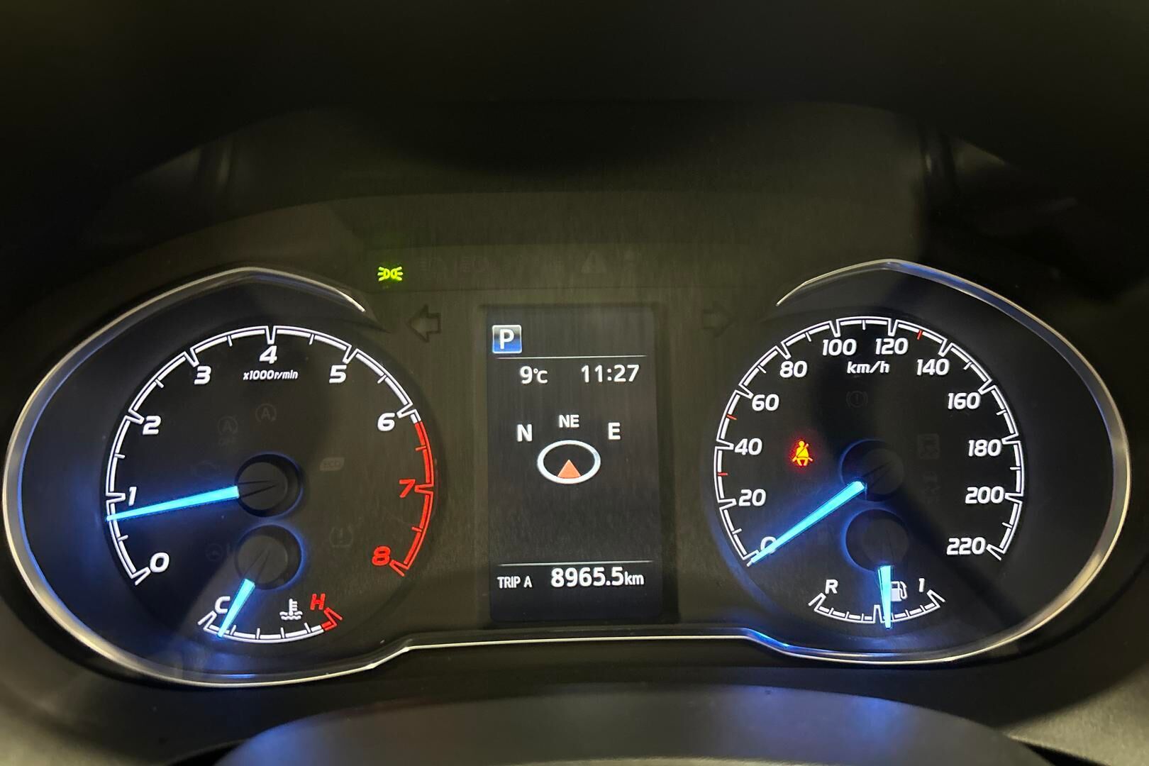 Toyota Yaris iso kuva 14