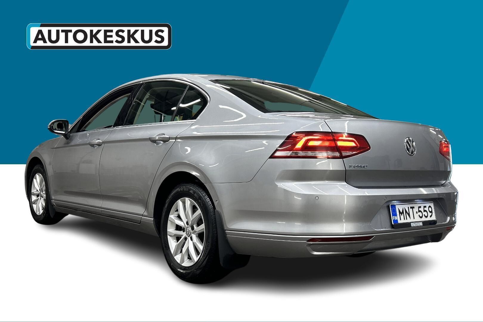 Volkswagen Passat iso kuva 3
