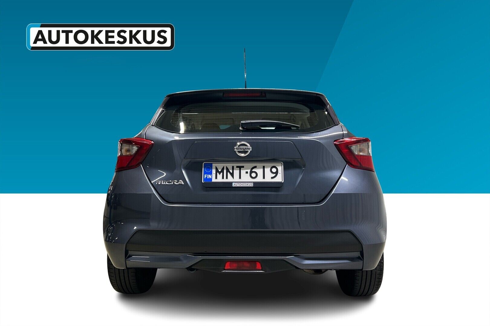 Nissan Micra iso kuva 9