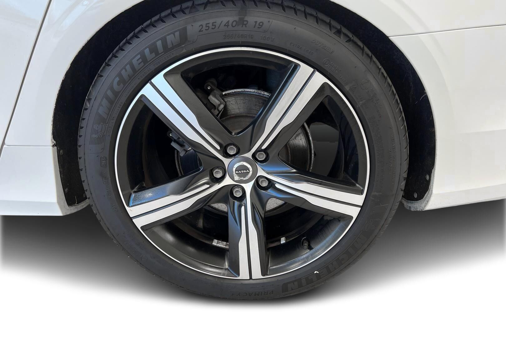 Volvo V90 iso kuva 13