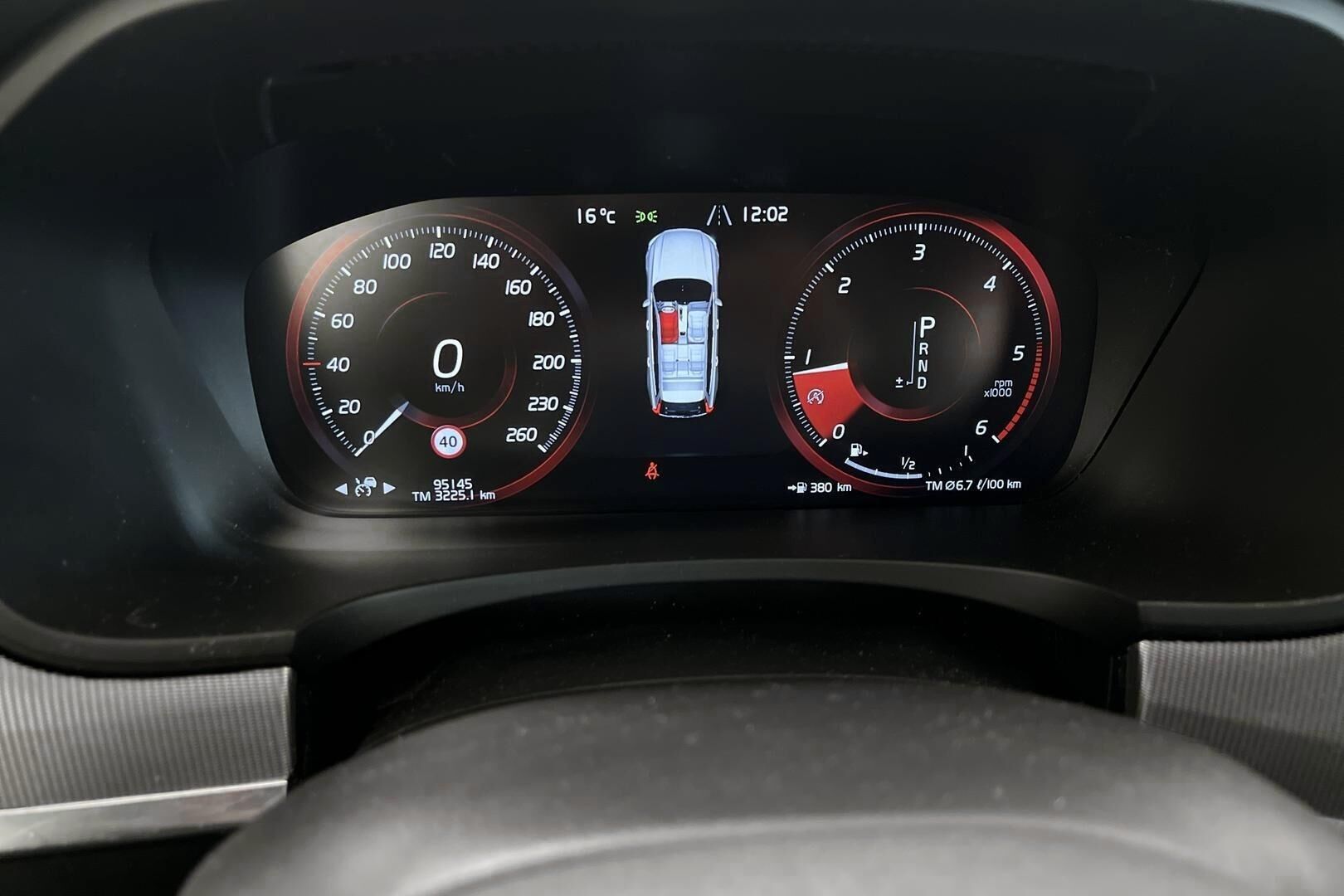 Volvo V90 iso kuva 14
