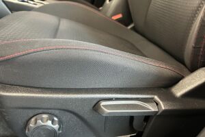 Ford Focus esikatselu 18