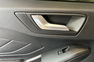 Ford Focus esikatselu 19