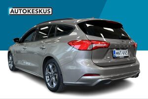 Ford Focus esikatselu 4