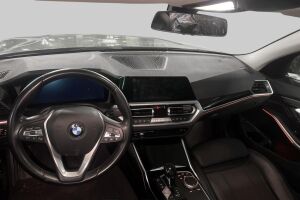 BMW 3-SARJA esikatselu 2