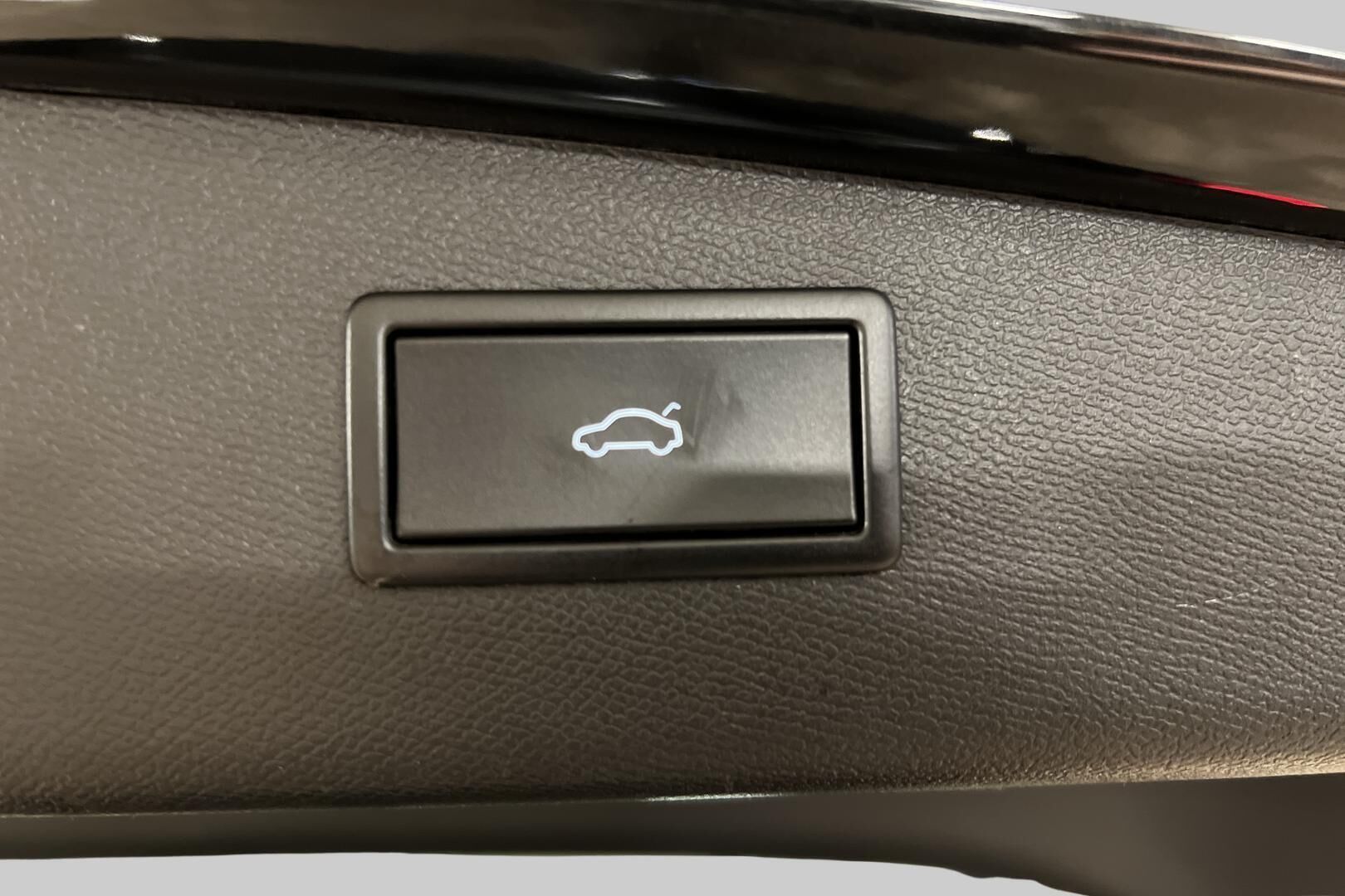 CUPRA Leon Sportstourer iso kuva 15