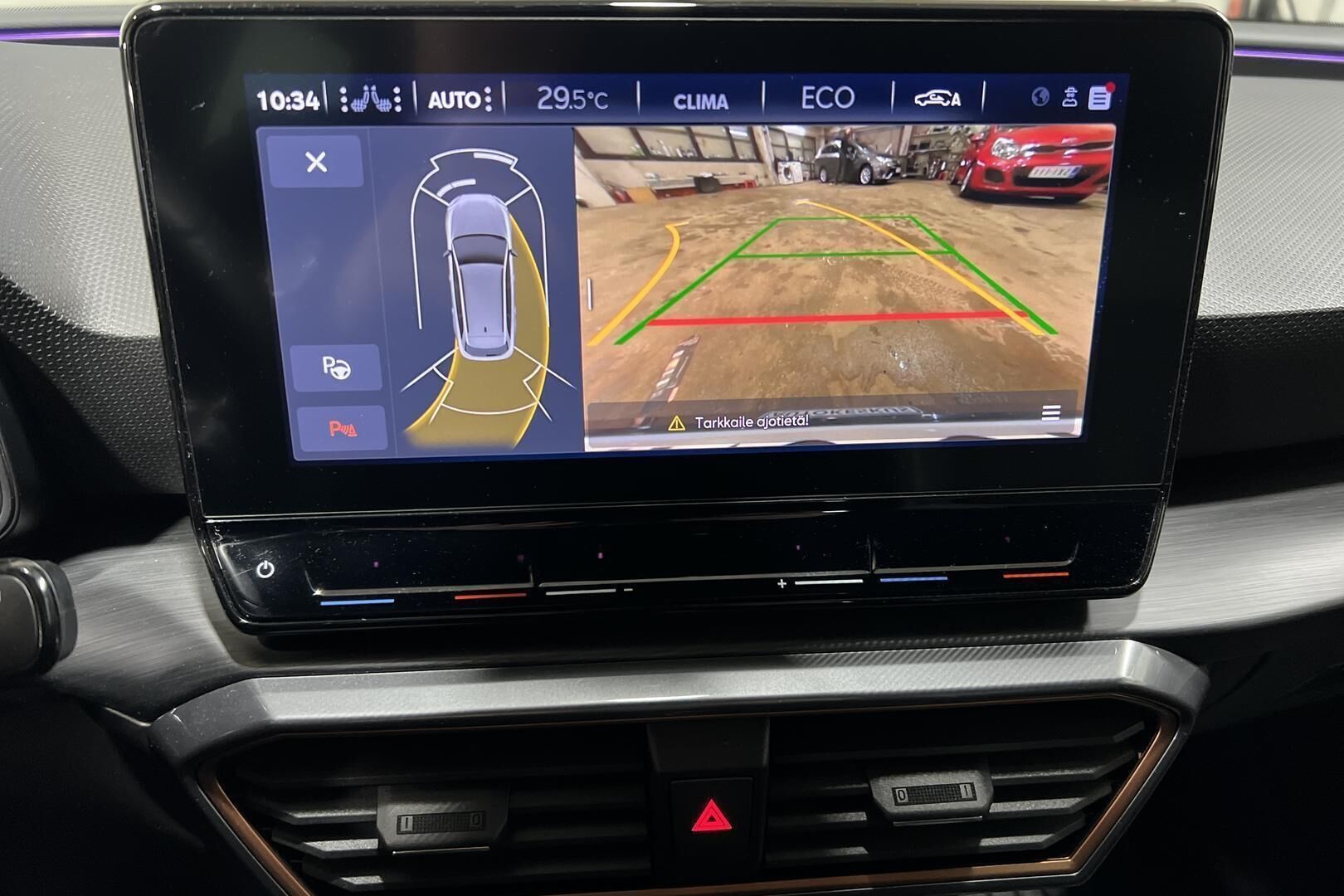 CUPRA Leon Sportstourer iso kuva 19