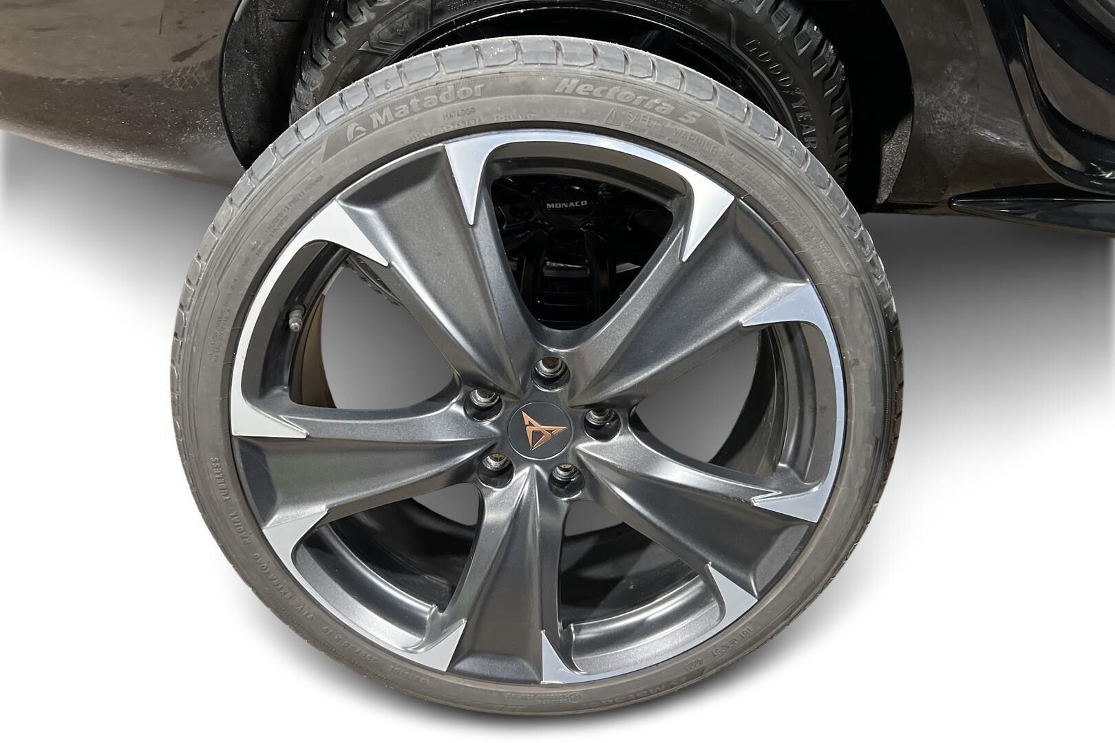 CUPRA Leon  Sportourer iso kuva 17