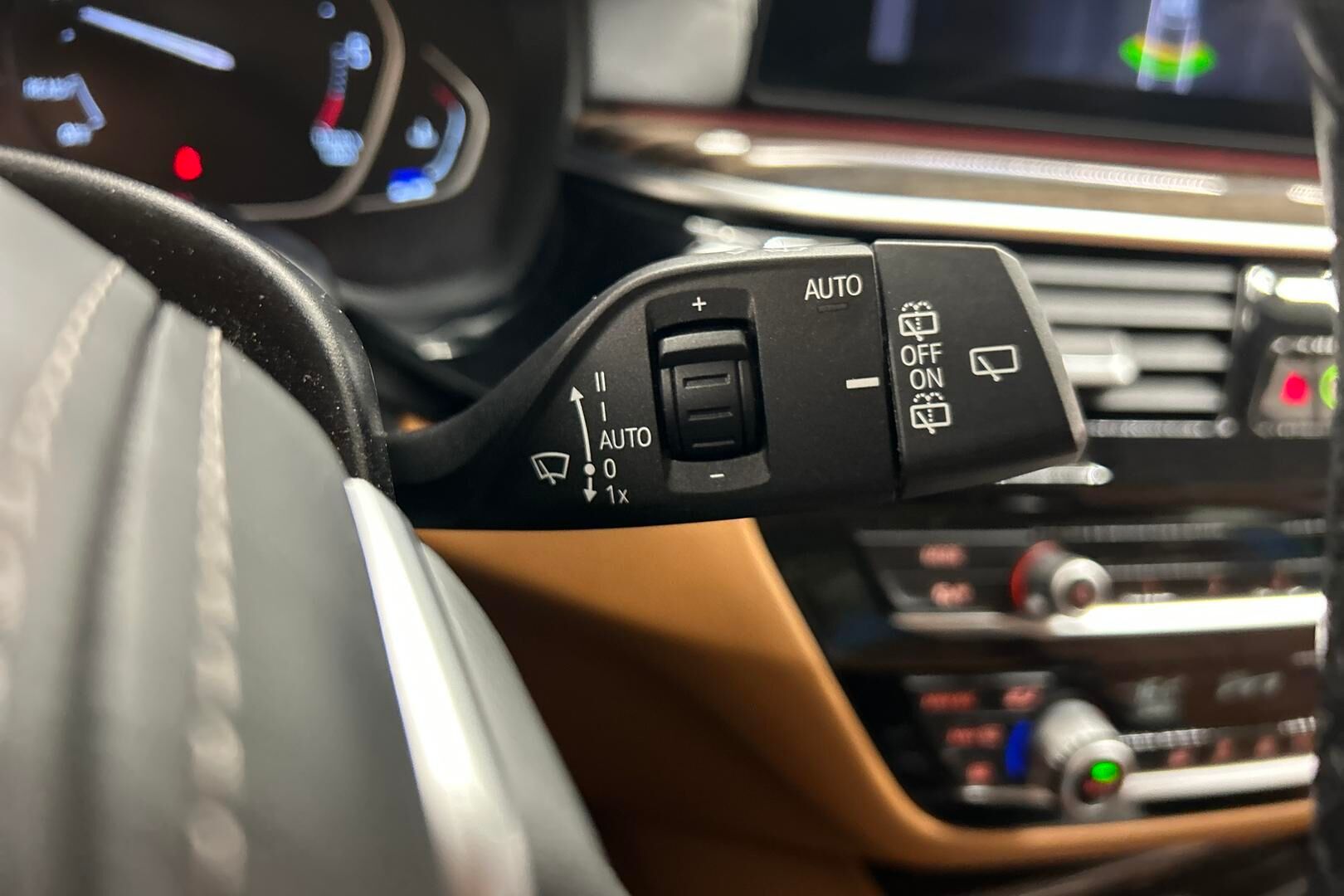 BMW 5-sarja iso kuva 21