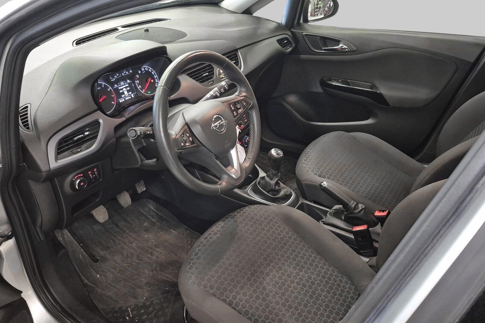 Opel Corsa iso kuva 2