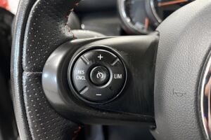 MINI Hatchback esikatselu 23