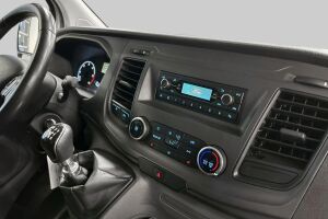 Ford Transit Custom esikatselu 14