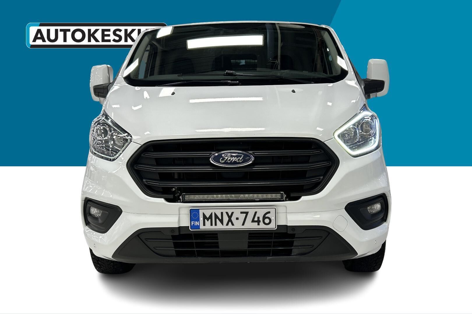 Ford Transit Custom iso kuva 2