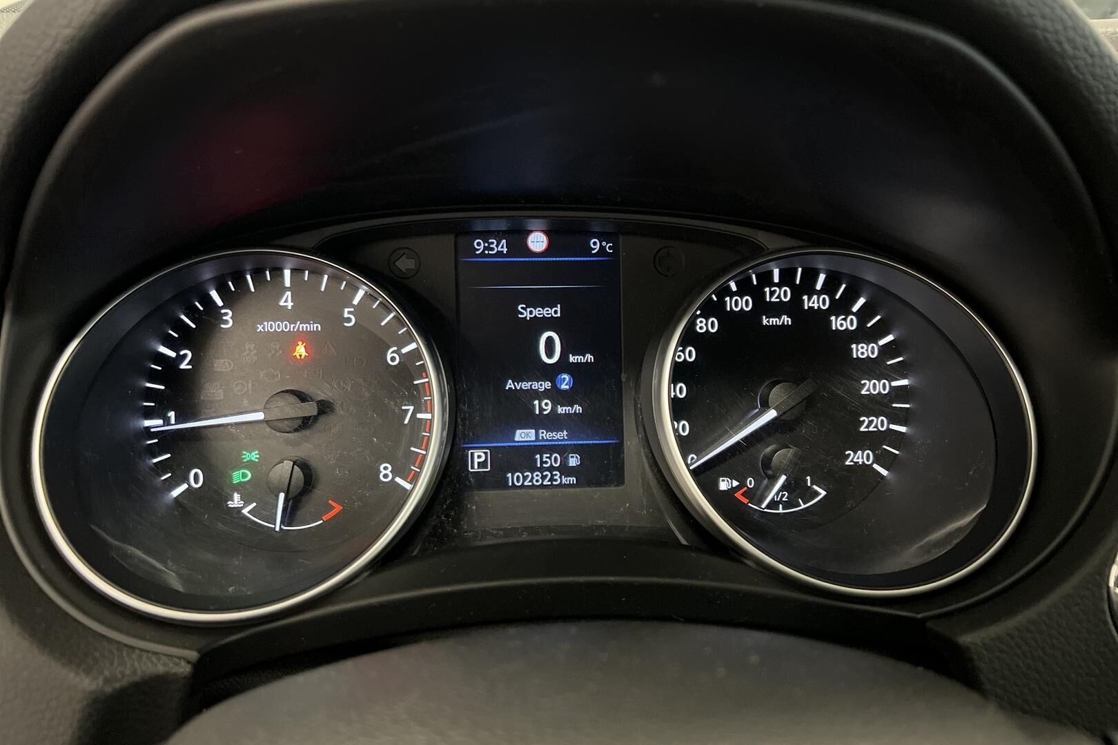 Nissan Qashqai iso kuva 14