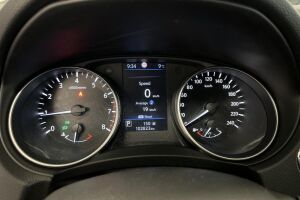 Nissan Qashqai esikatselu 14