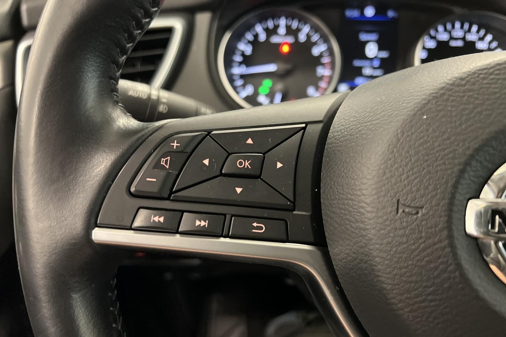 Nissan Qashqai iso kuva 19