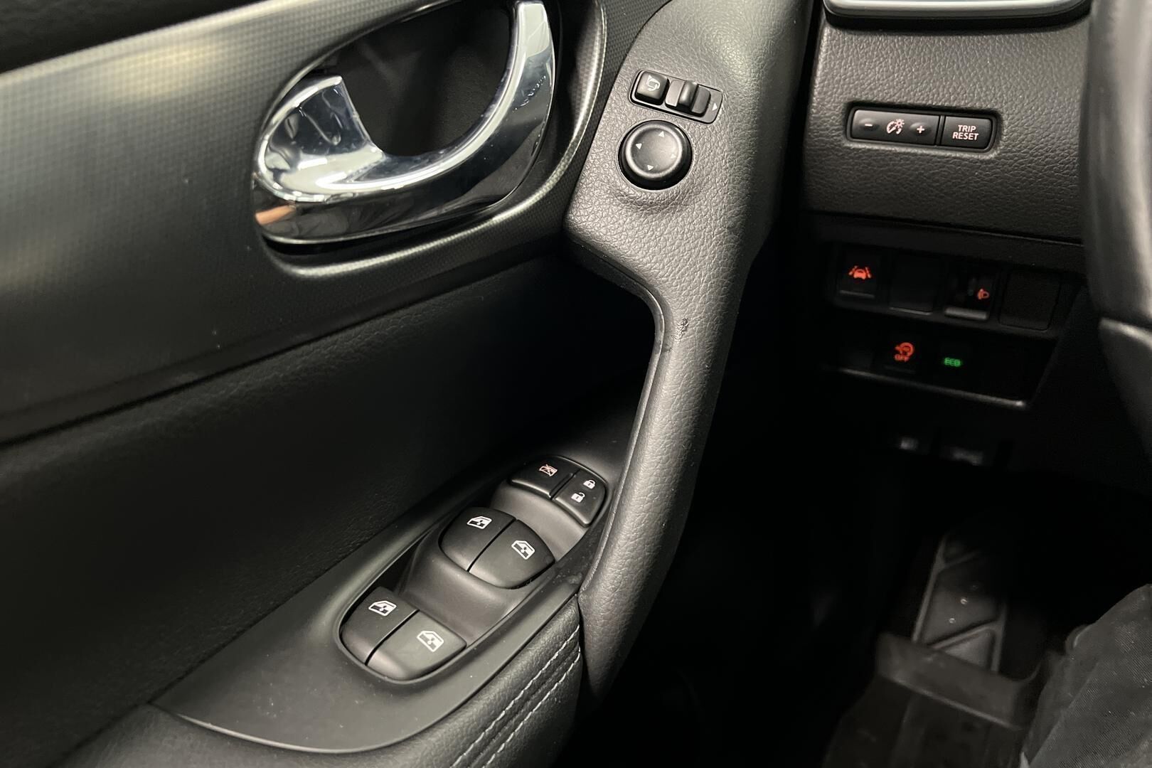 Nissan Qashqai iso kuva 20