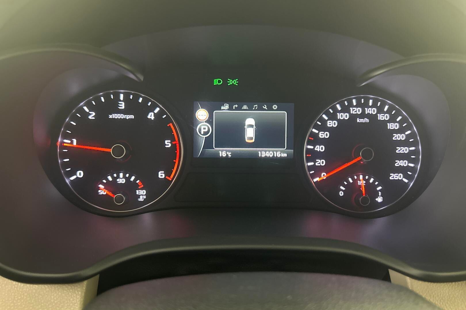 Kia Optima iso kuva 14