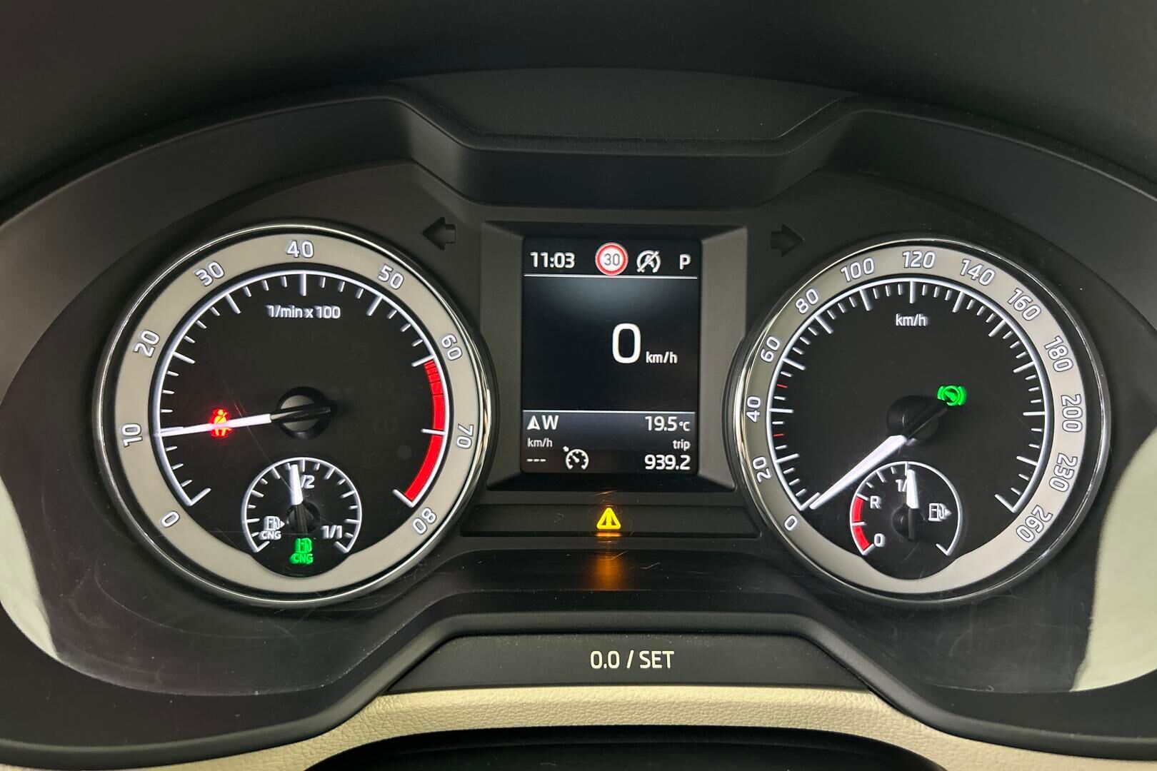 Skoda Octavia iso kuva 15