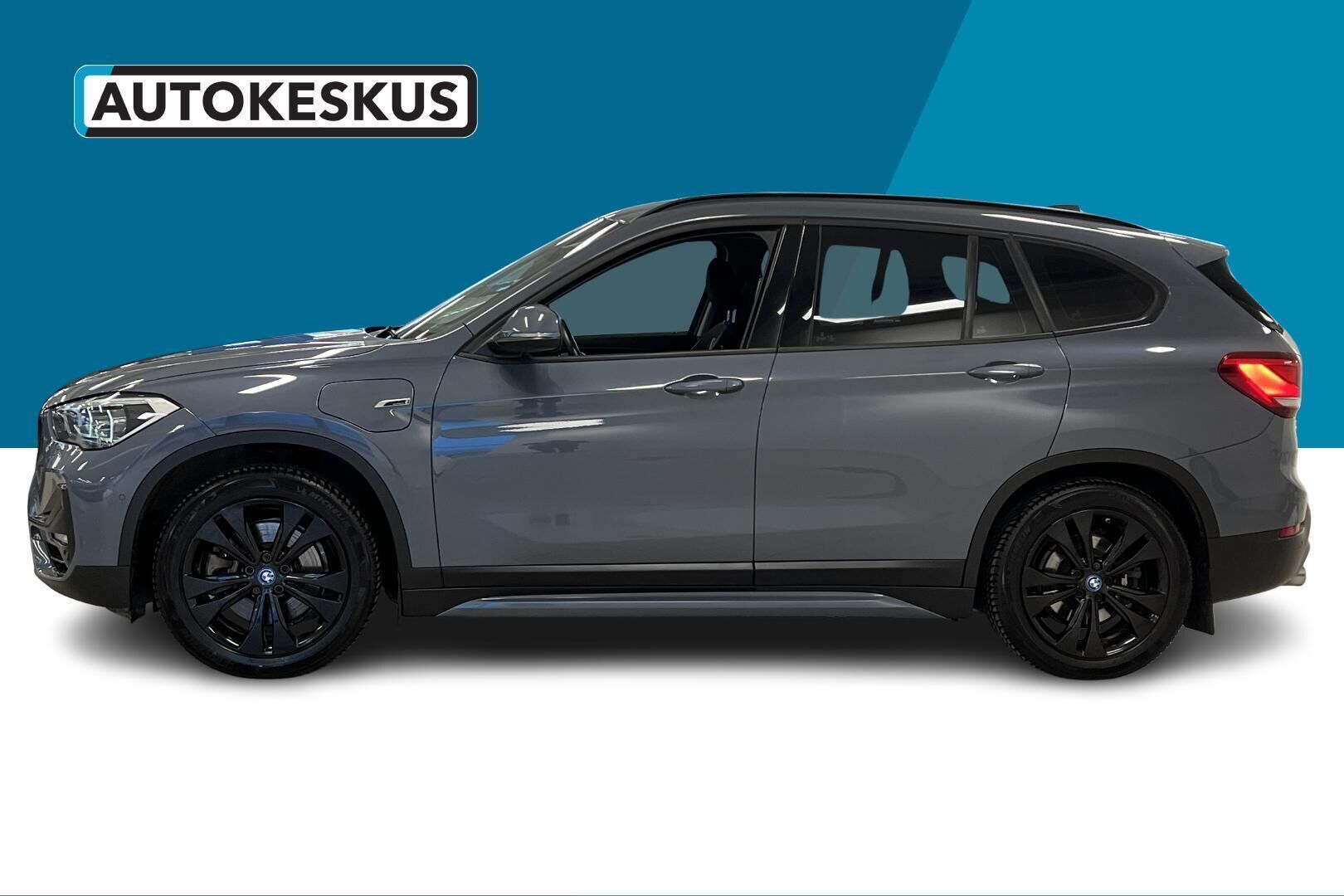 BMW X1 iso kuva 7