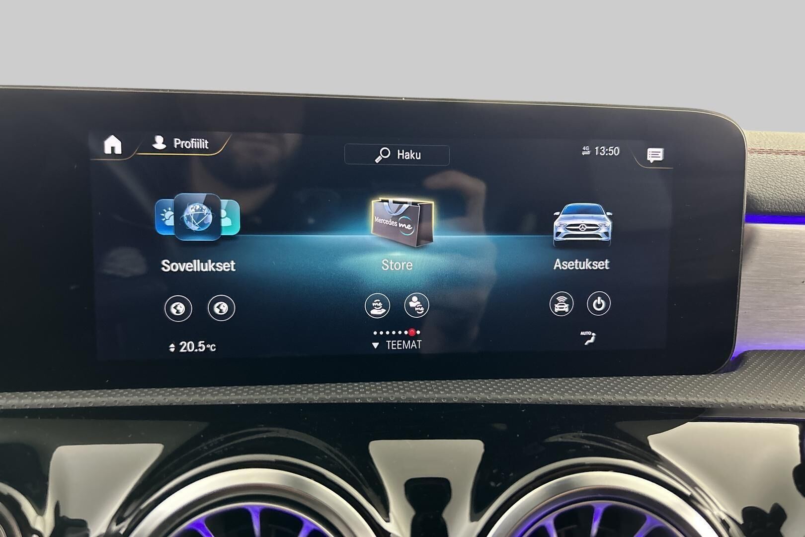 Mercedes-Benz CLA iso kuva 19