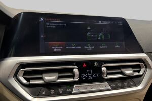 BMW 3-SARJA esikatselu 17