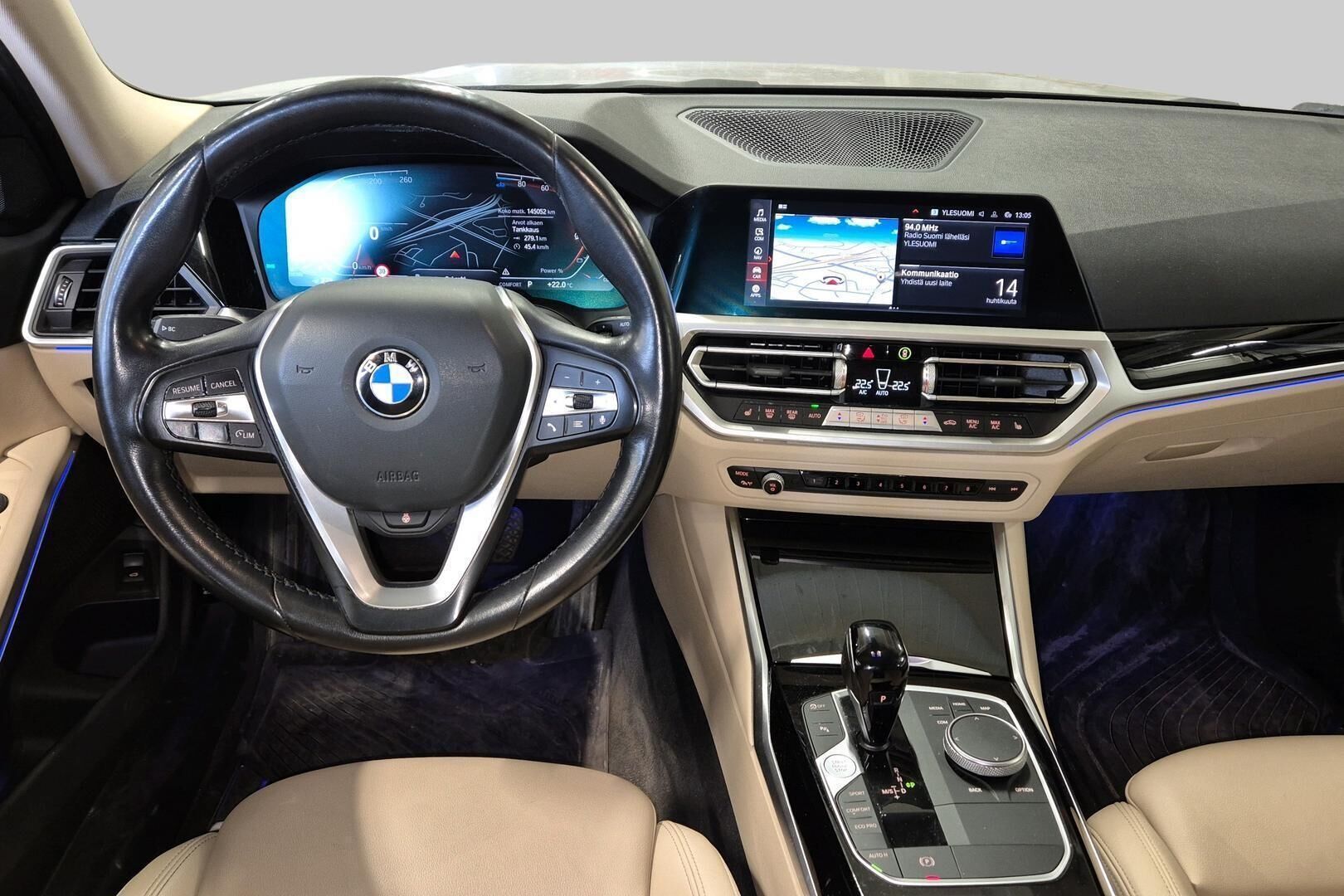 BMW 3-SARJA iso kuva 2