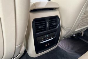 BMW 3-SARJA esikatselu 30