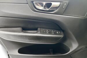 Volvo XC60 esikatselu 11